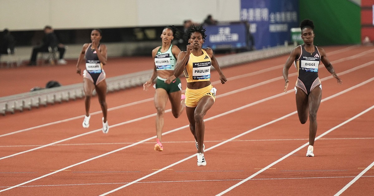 Marileidy Paulino winning the 400m at the 2024 Shanghai Diamond League Meet.